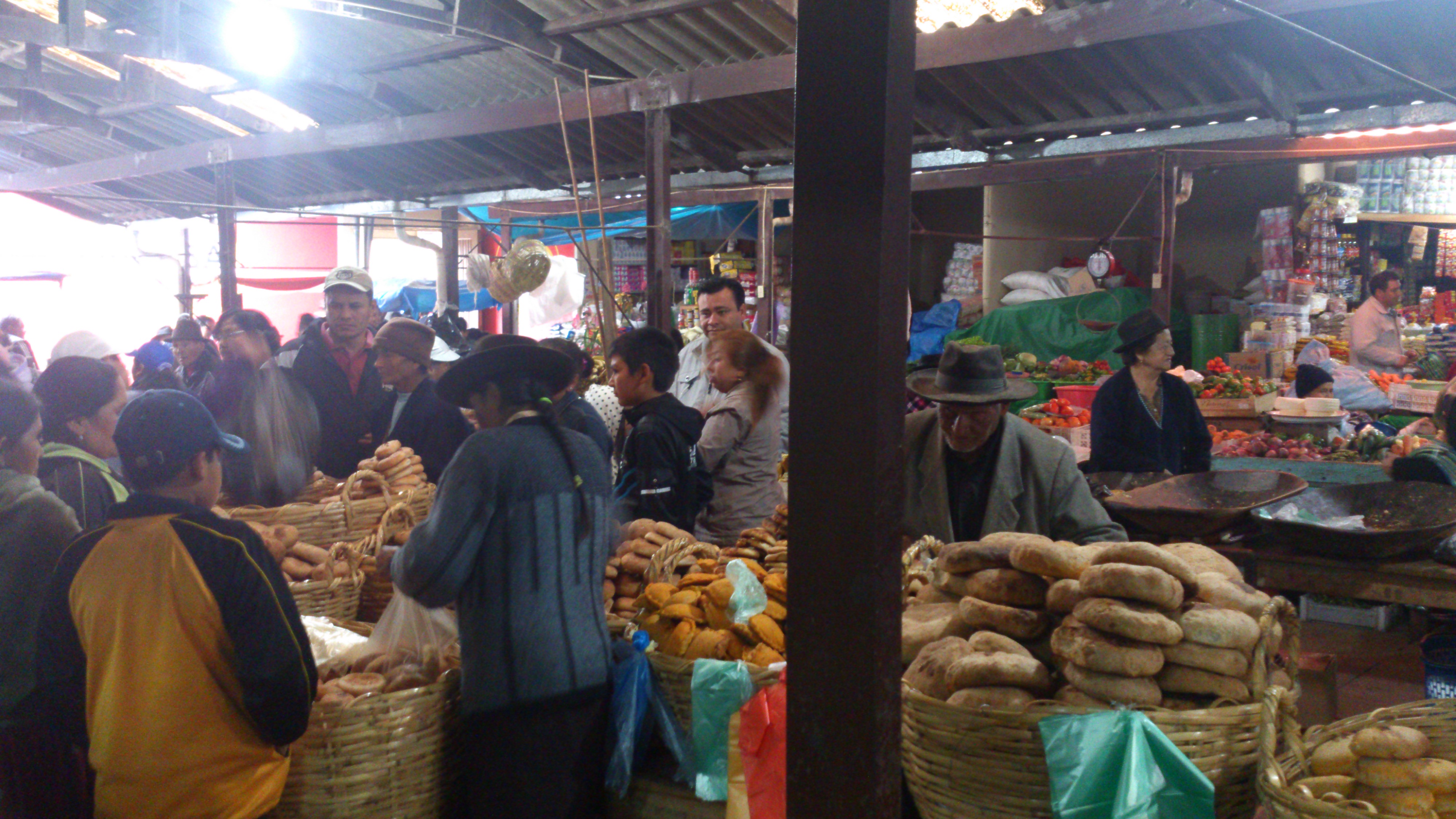Comercio local en Vallegrande: retos y modernización